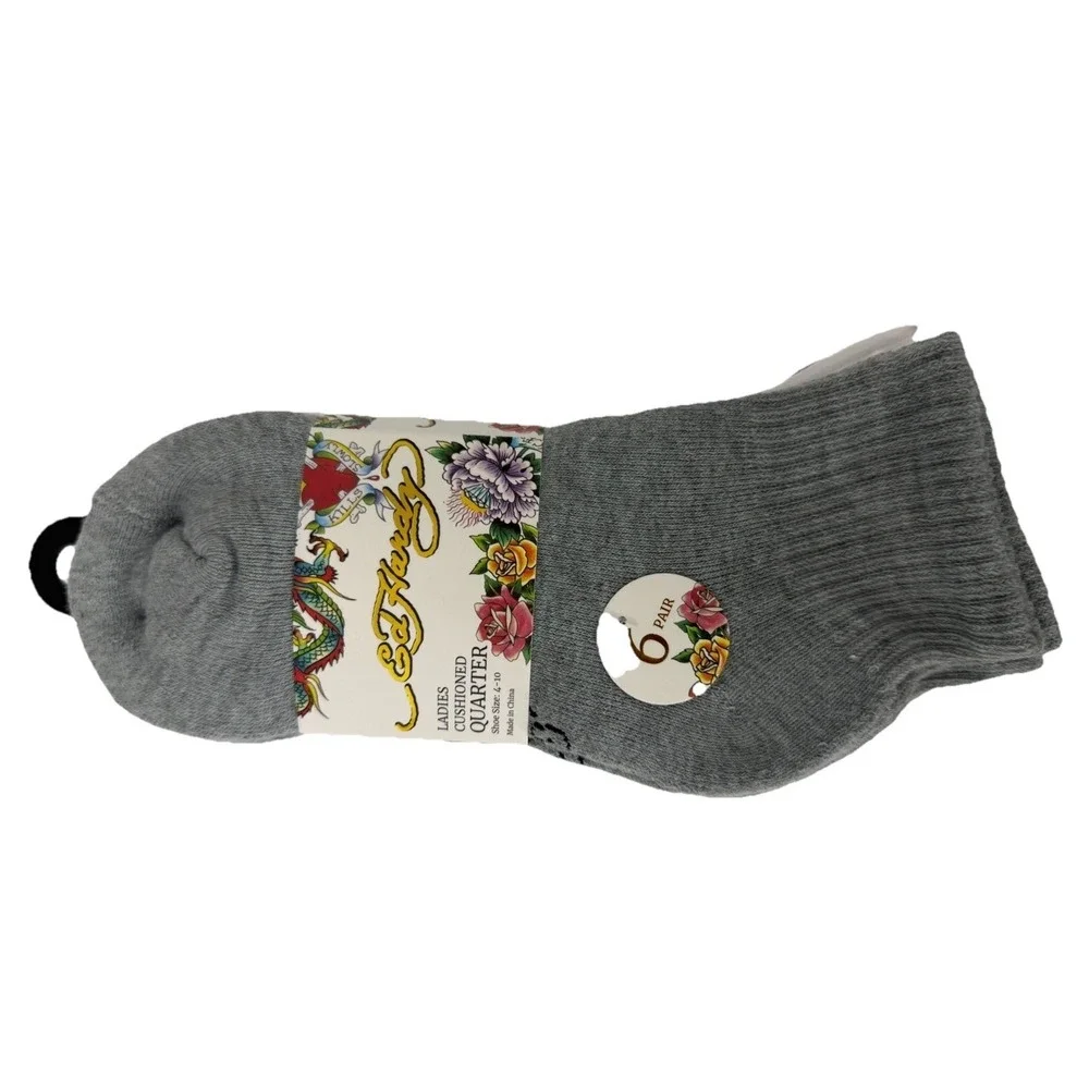 Ed Hardy Women's 6 Pairs 2 gray/2 white/2 black Fashion Quarter Socks Size 4-10